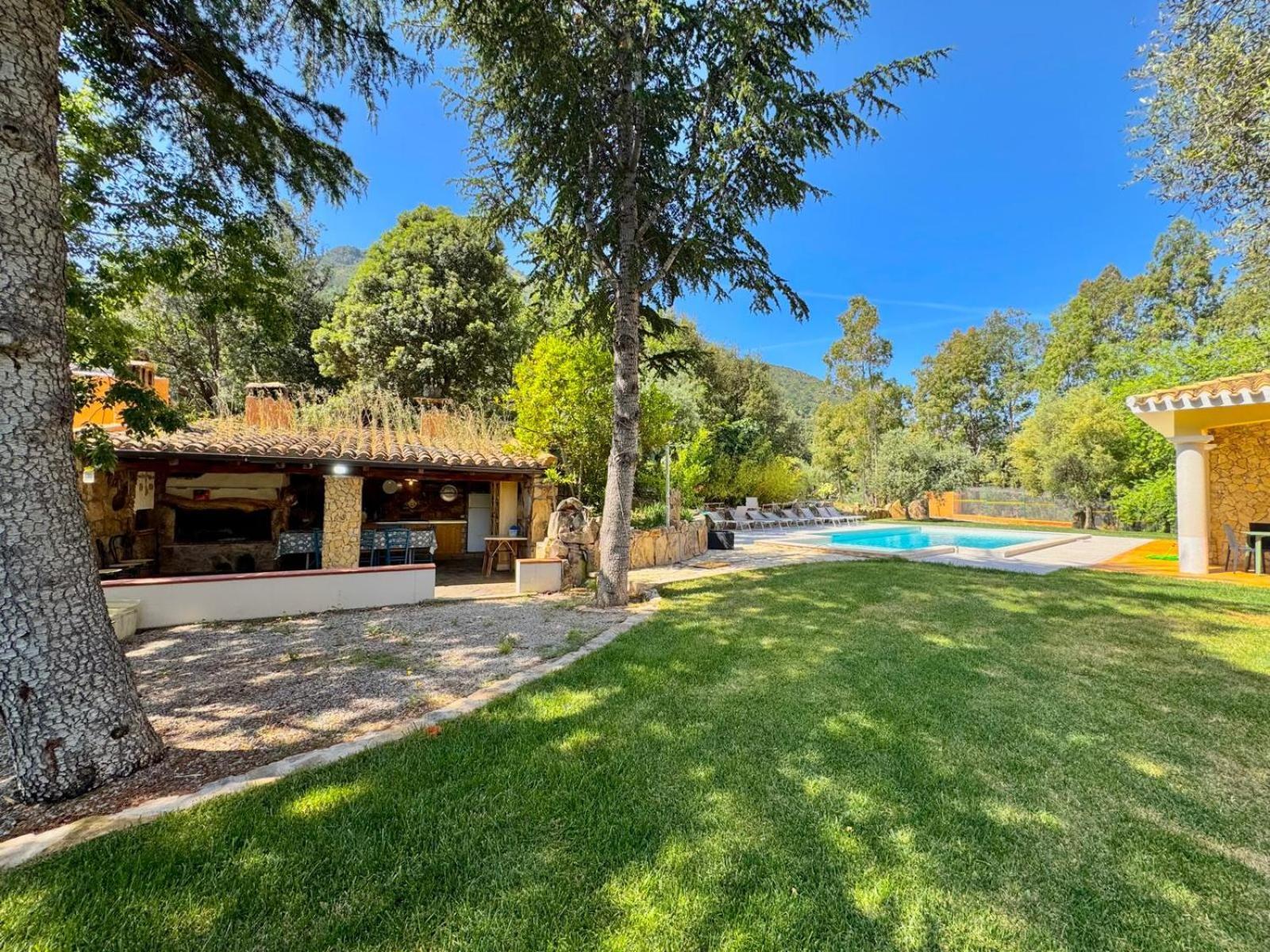Villa With Pool Кардеду Екстер'єр фото